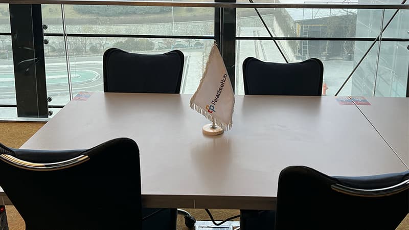 صندلی اشتراکی هفتگی