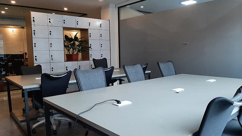 صندلی اشتراکی ساعتی