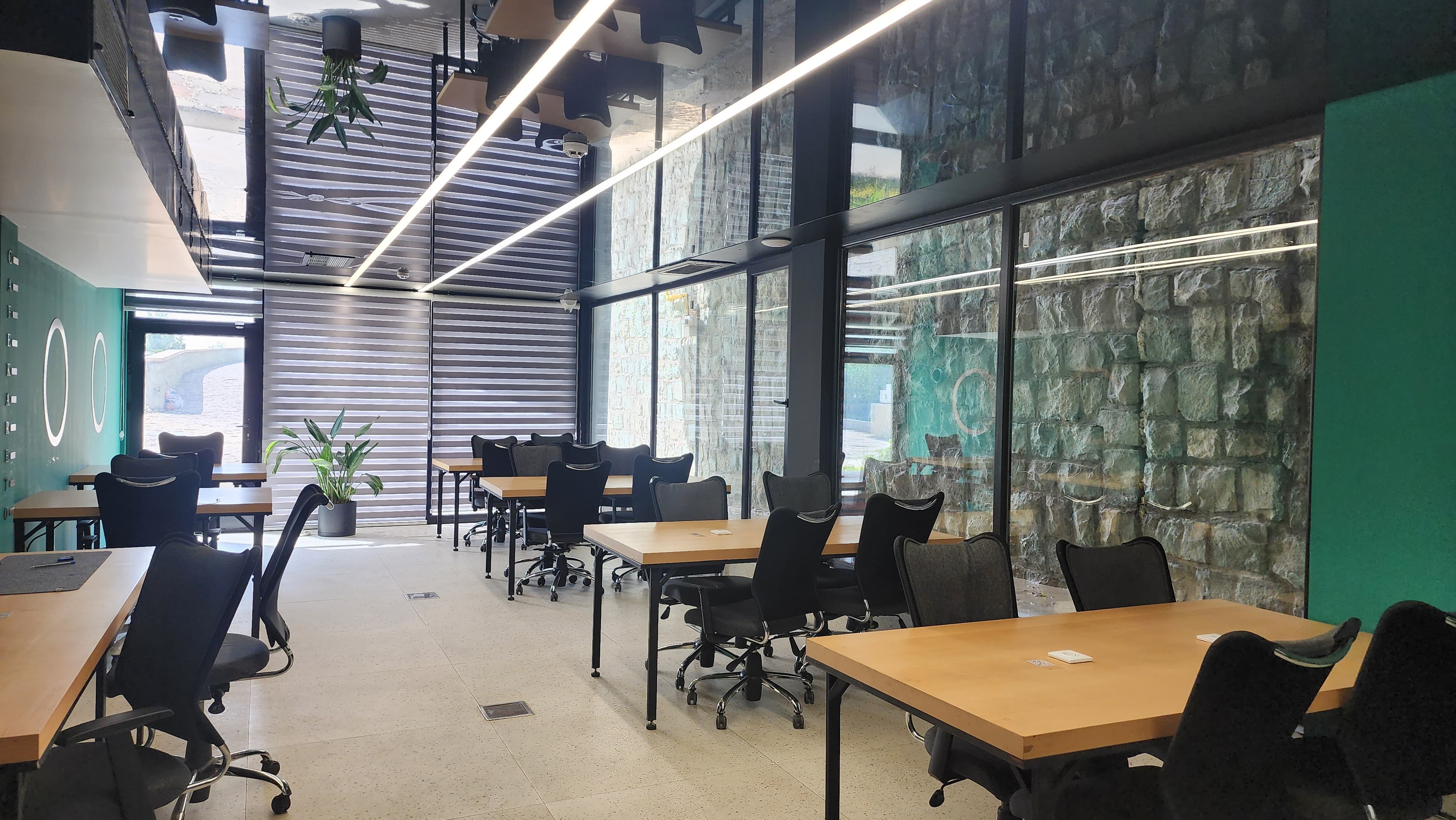 صندلی اشتراکی ساعتی